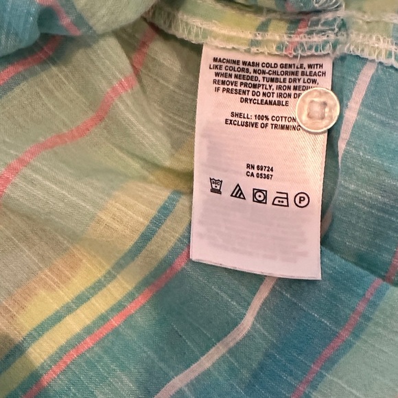 Columbia PFG Plaid Button-Up Women's Top - Picture 10 of 11